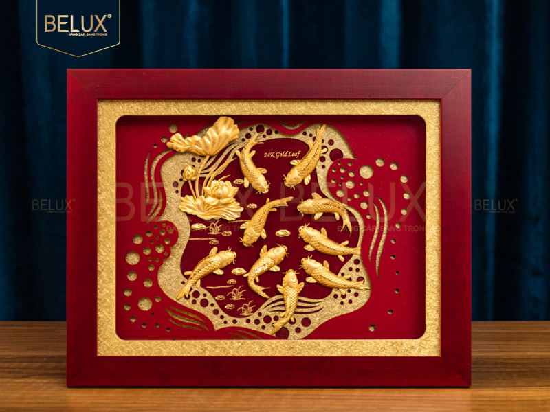 Tranh Cửu Ngư Quần Hội Dát Vàng 24k Nền Đỏ